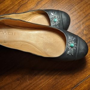 Coach/ Flats